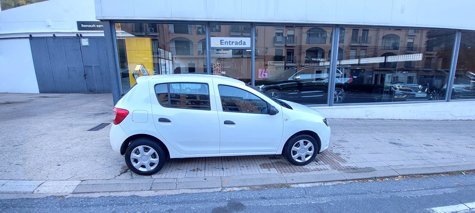 Dacia Sandero 1.2 GASOLINA foto 2